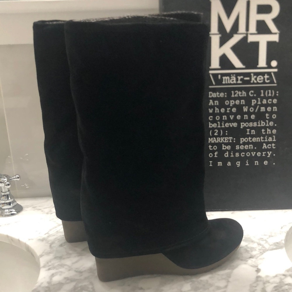 MRKT (brand) cuff suede boot size 11